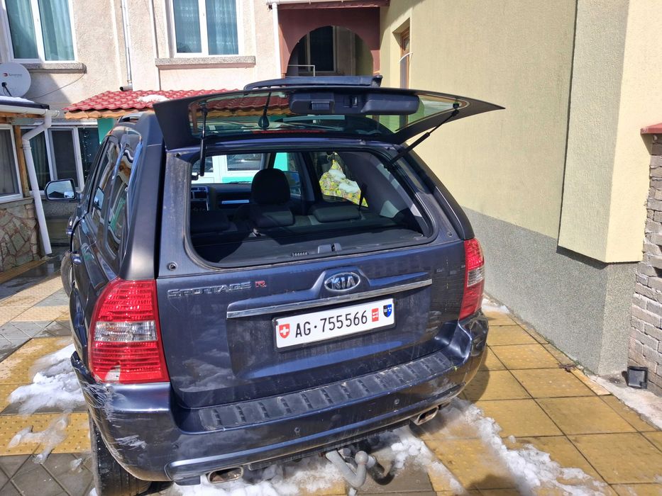 Кия Спортиж нов внос