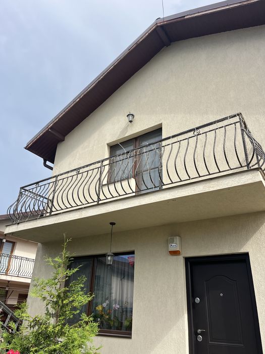 Casa de vanzare P+1 +pod str Libertatii