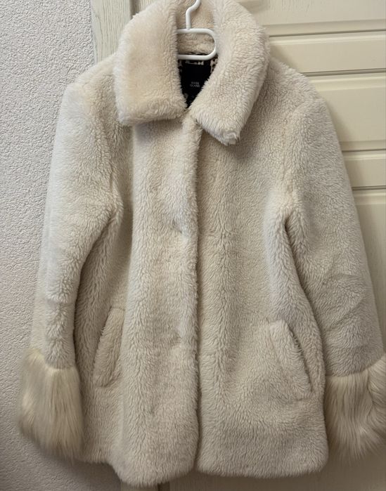 Луксозно пухкаво дамско палто (яке)  River Island с леопардова подплата (Размер M / EUR 38)