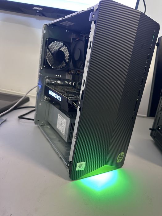 Vand Unitate PC Gaming HP Intel I5 gen 10 16GB DDR4 RTX 2060