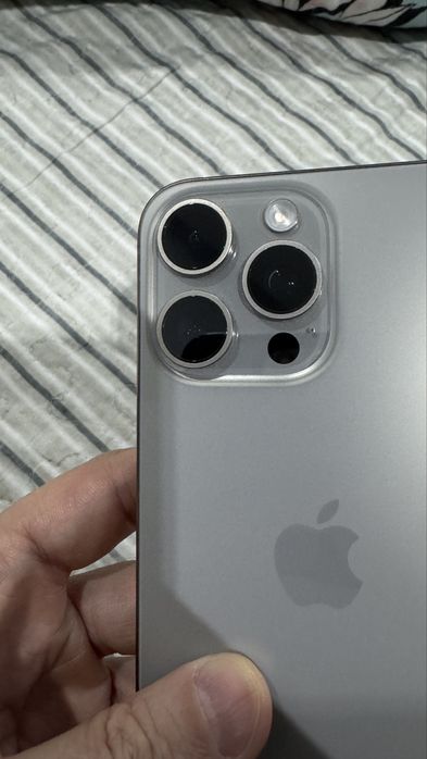 Iphone 15pro max 256