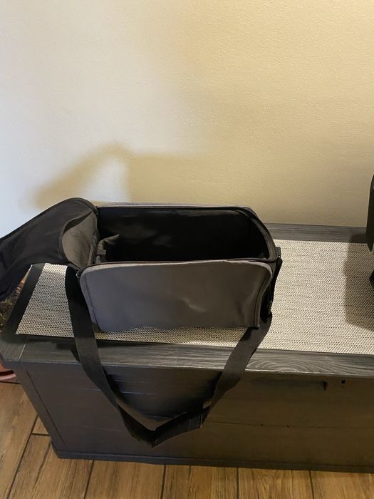 Geanta de voiaj practica si usoara