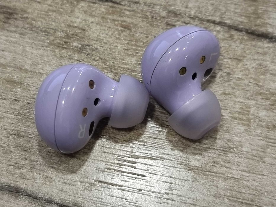 слушалки Samsung Galaxy Buds2