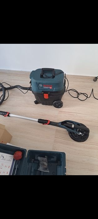 Girafa noua cu aspirator