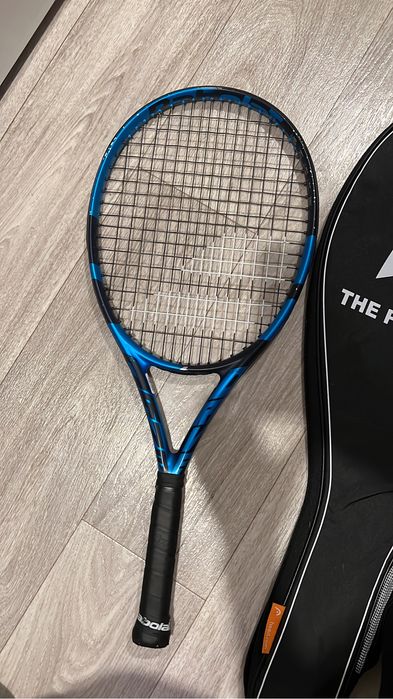 Ракетка для тенниса