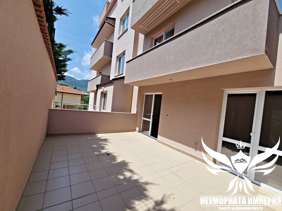 Продава се Тристаен апартамент в Асеновград - 110 кв.м за 900 €/кв.м - Снимка #8