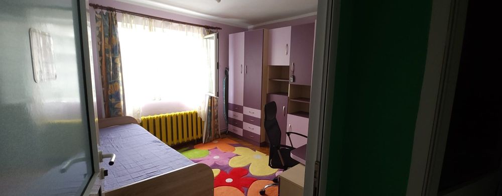 Închiriez apartament 3 camere in Cluj Napoca