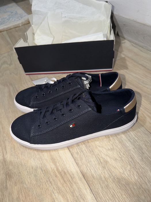 Женские кеды Tommy hilfiger