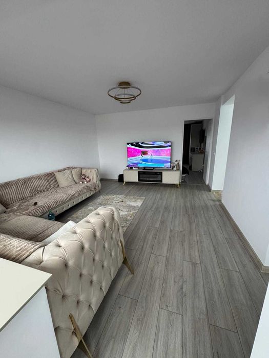 Apartament spatios cu 3 camere, Mihai Bravu,