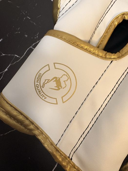 Mănuși Box Venum 14 OZ White Gold – NOI, Kickbox/MMA/Box