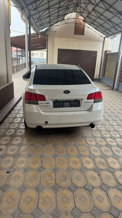 Subaru legacy 2010