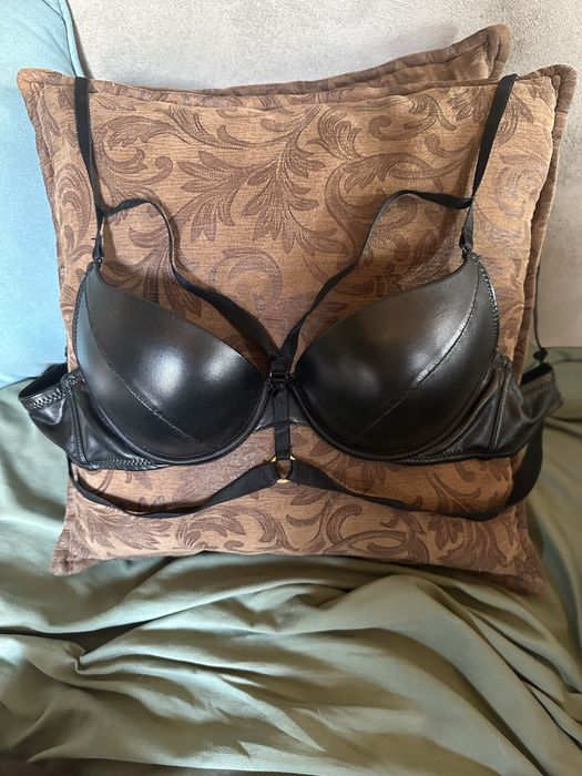 Новый оченькрасивый бюстгалтер