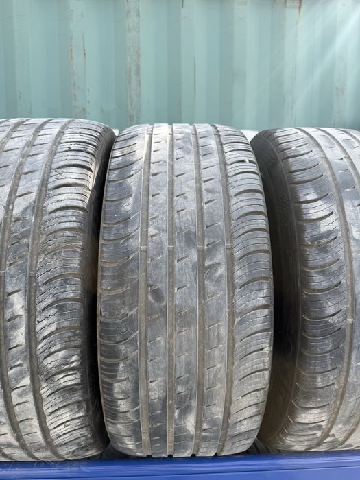 Шины летние 245/45/18