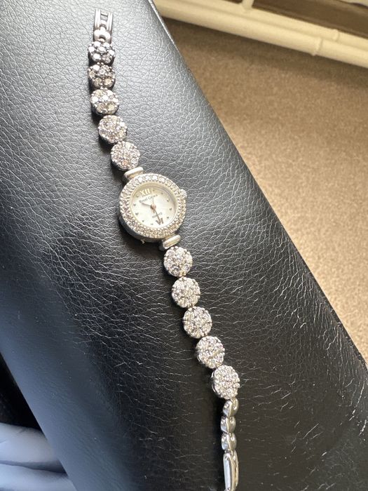 Серебрянные часы