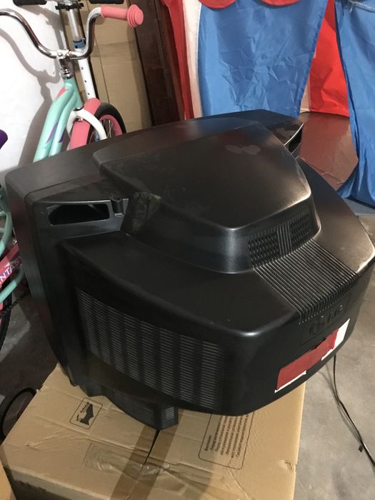 Продам Телевизор LG