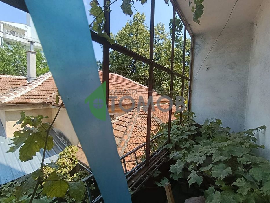 Продава се Тристаен апартамент в Стара Загора, Център - 70 кв.м за 1442 €/кв.м - Снимка #8