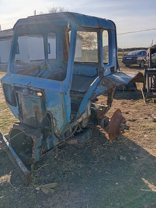 Продам МТЗ 80 на запчасти