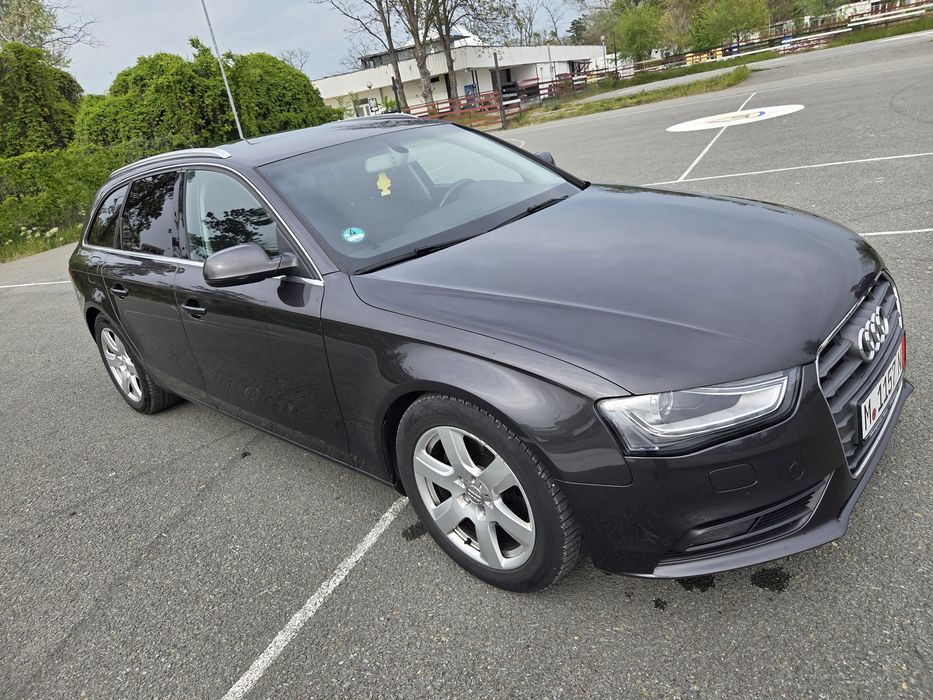 AUDI A4 2012 — imagine 2