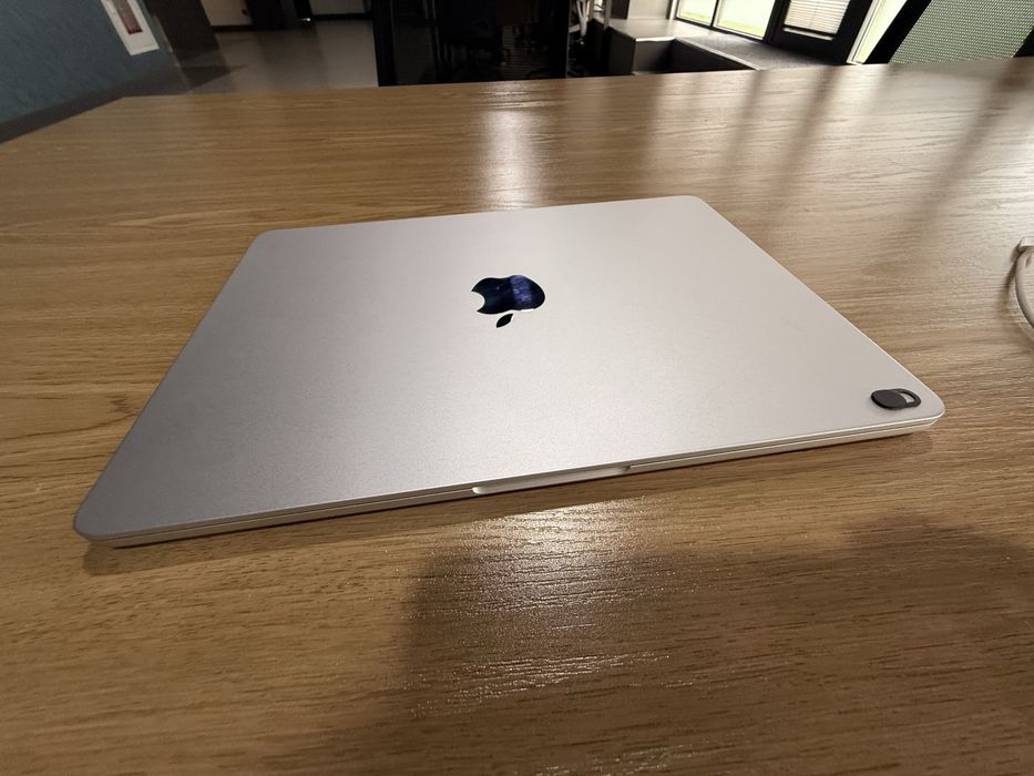 Macbook air M4 16/256