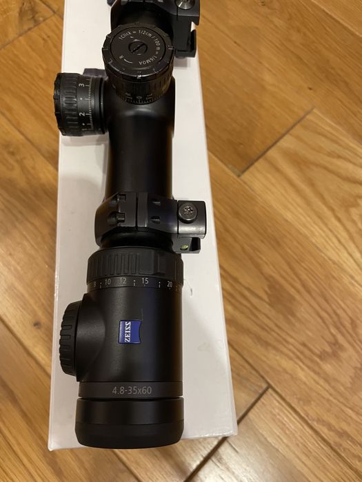 Lunetă zeiss victory v8