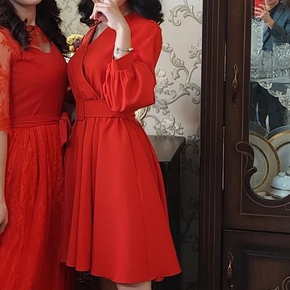 Продаётся платье