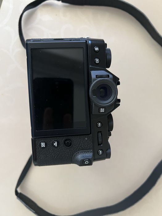 Фотоаппарат FUJI x-t30 II