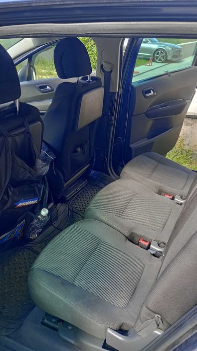 Peugeot 5008 2.0 HDI 150