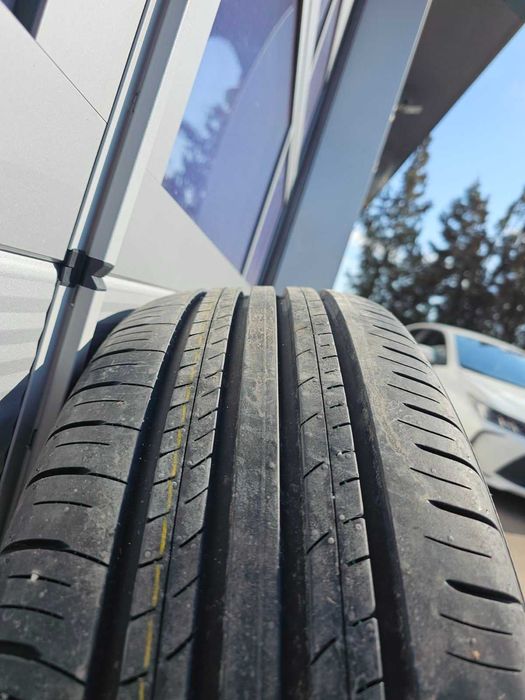 Dunlop GrandtrekPT30 225/60R18 - летни гуми, чисто нови!