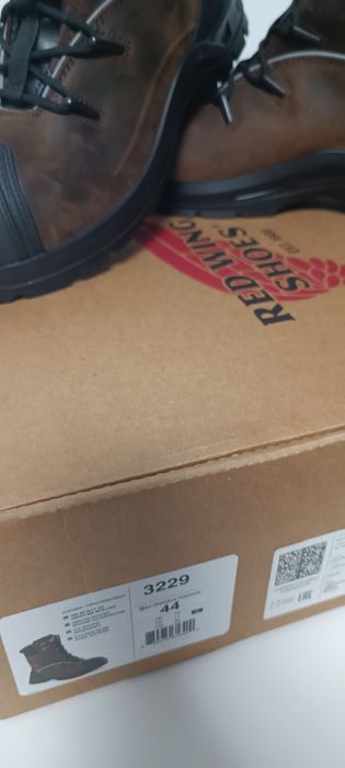 Продам спец обувь