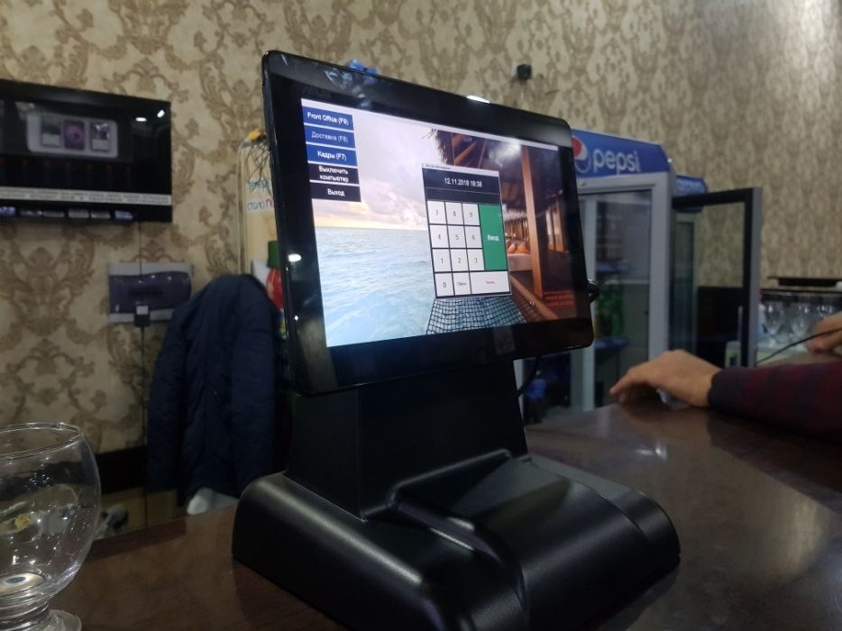 Комплект rkeeper Jowi для кафе термопринтер , планшет - моноблок , pos