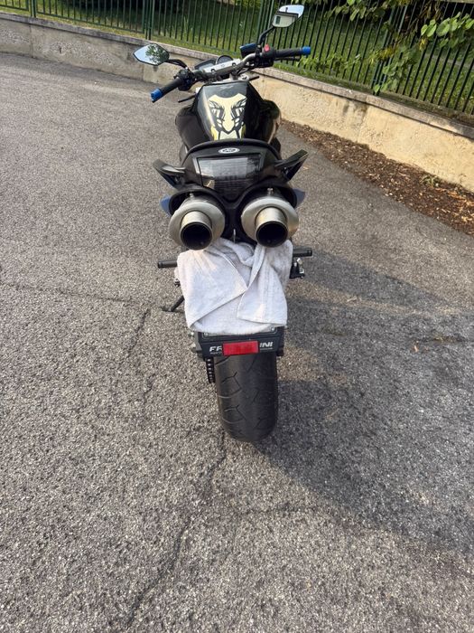 Yamaha FZ600 S2