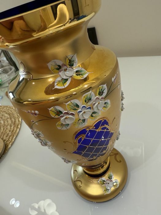 Гул ваза, декорга мос Bohema