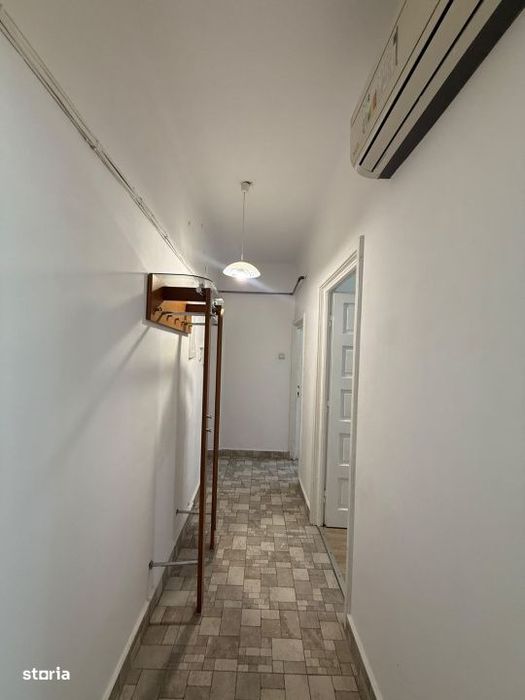 Apartament cu 3 camere, pozitie excelenta – Zona Ramada, Centru, Cra