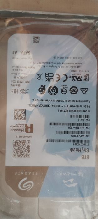 Жескии диск Seagate  6 TB
