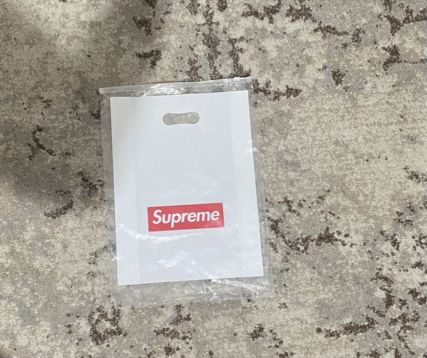 Tricou supreme x corteiz
