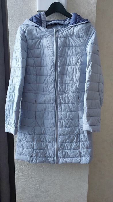 Демисезонная  женская куртка