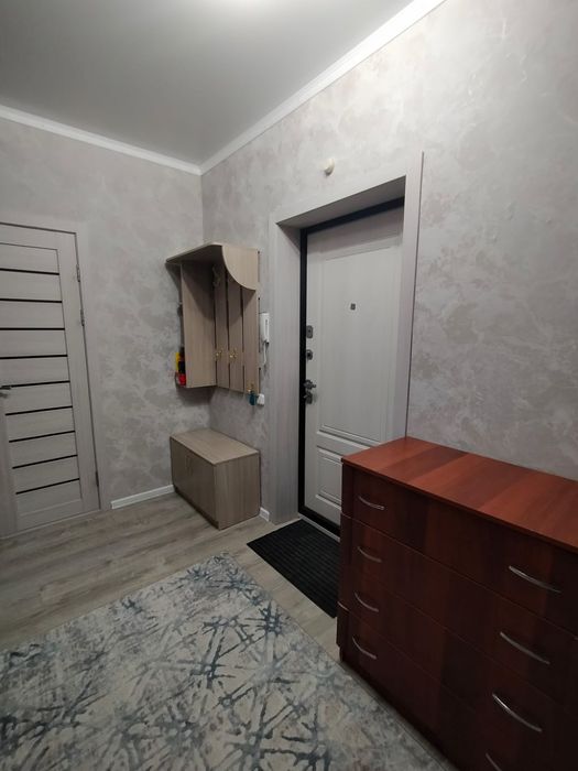 Сдам 1 ком квартиру за ТРЦ Плаза
