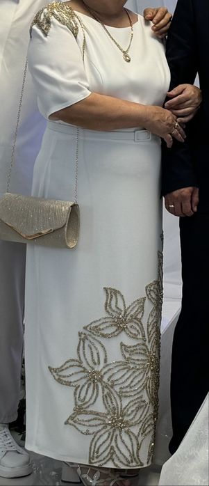 Платье на той.