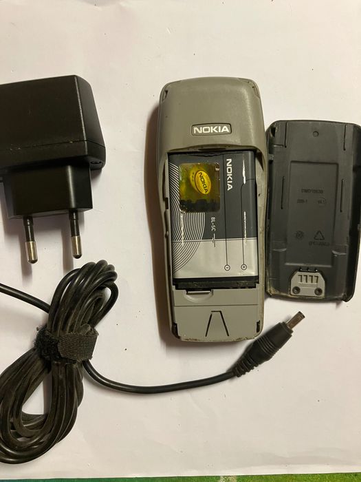 Телефон Nokia 1100 Финландски