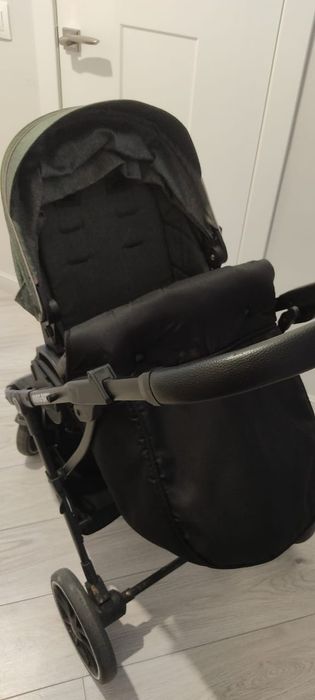 Продается детская коляска