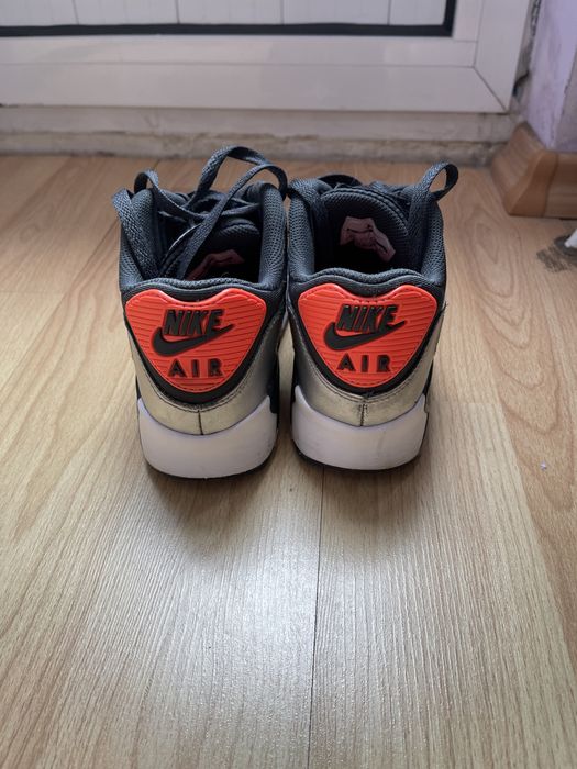 Дамски маратонки Nike