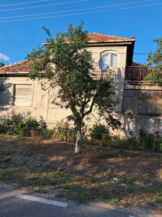 Casă la țară cu teren generos de 2880 mp – liniște, natură și potențial enorm!