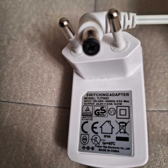 Адаптери-зарядни