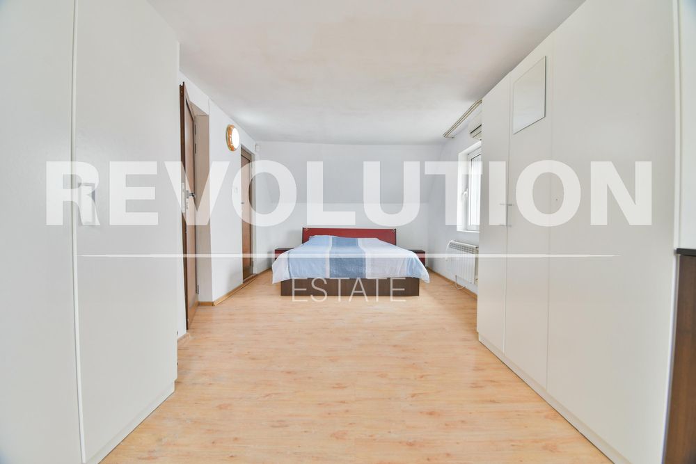 Дава се под наем Къща в София, Левски - 160 кв.м за 1100 € - Снимка #8