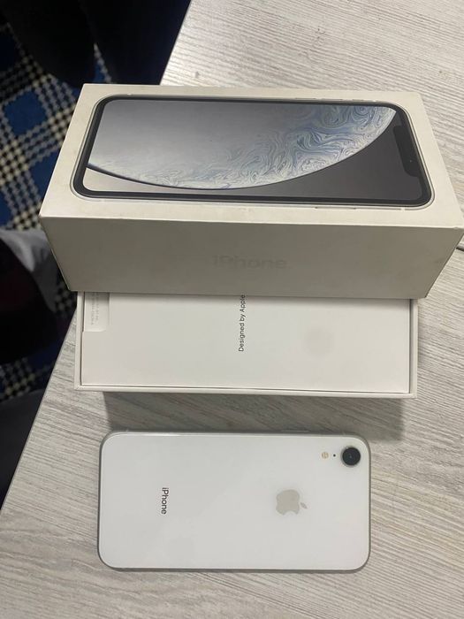 IPhone XR  64 GB