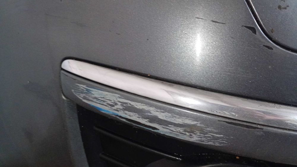 Bara Fata Completa Vw Jetta A5 cu Apalator Faruri + Proiectoare de Ceata