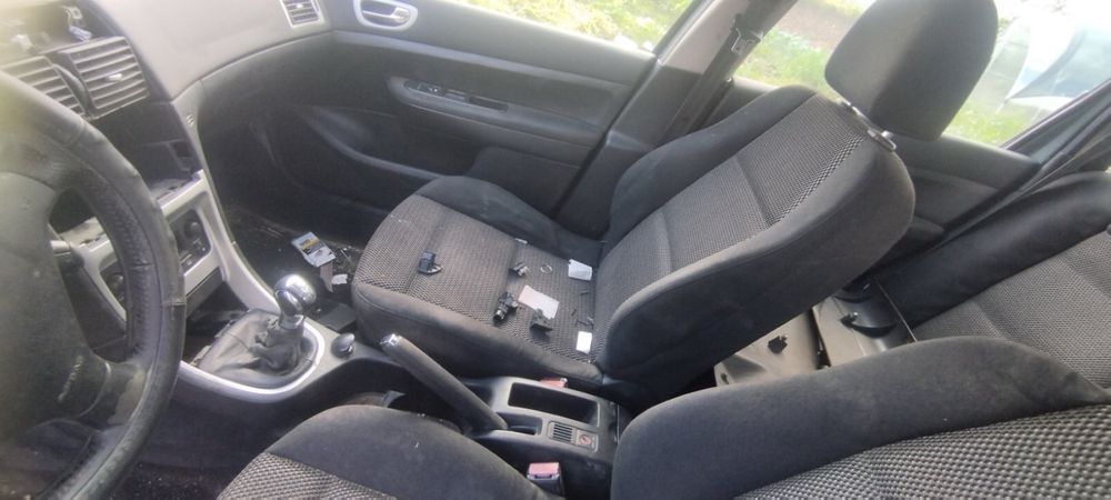 Пежо 307 HDI 1.6 ,90к .На части