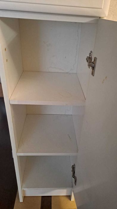 Шкаф-пенал для ванной