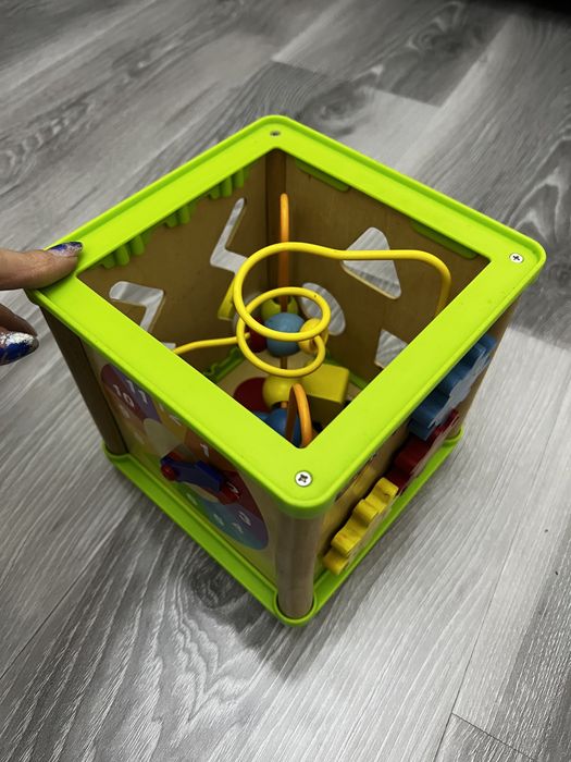 Развивающая игрушка сортер