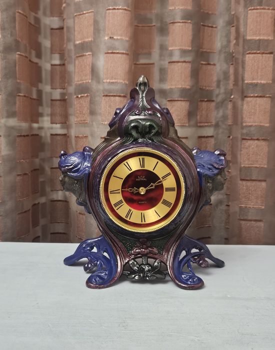 Настолен часовник Ар нуво .